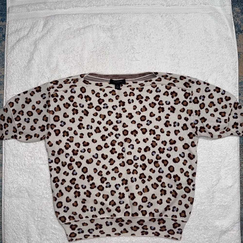 Ann Taylor  Print shirt Sweater